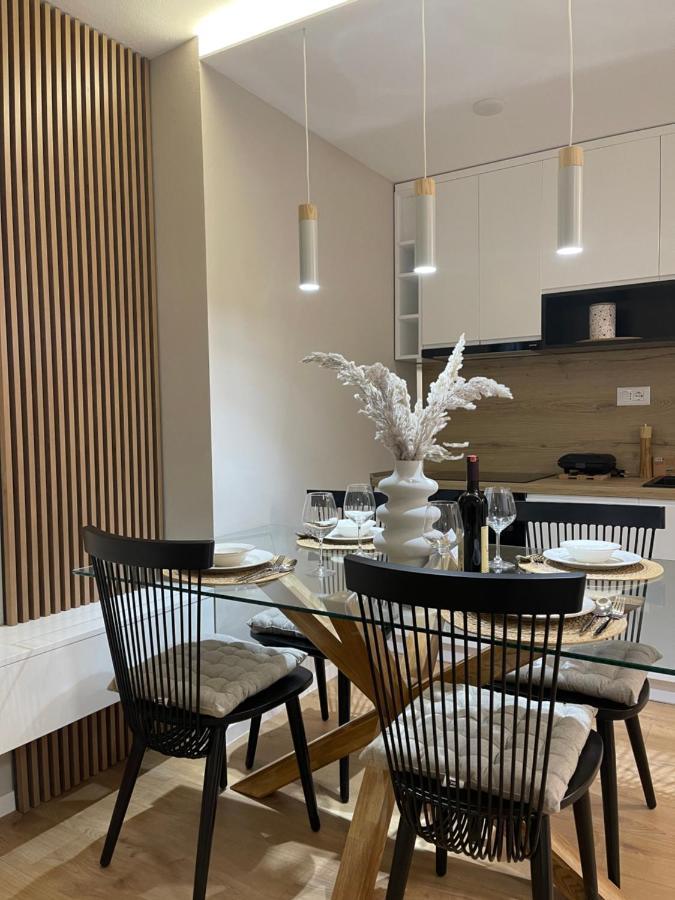 Square Inn Tirana City Center Εξωτερικό φωτογραφία